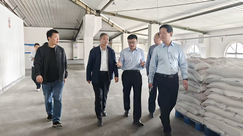 集團(tuán)領(lǐng)導(dǎo)深入一線開展國慶中秋節(jié)前安全生產(chǎn)大檢查    